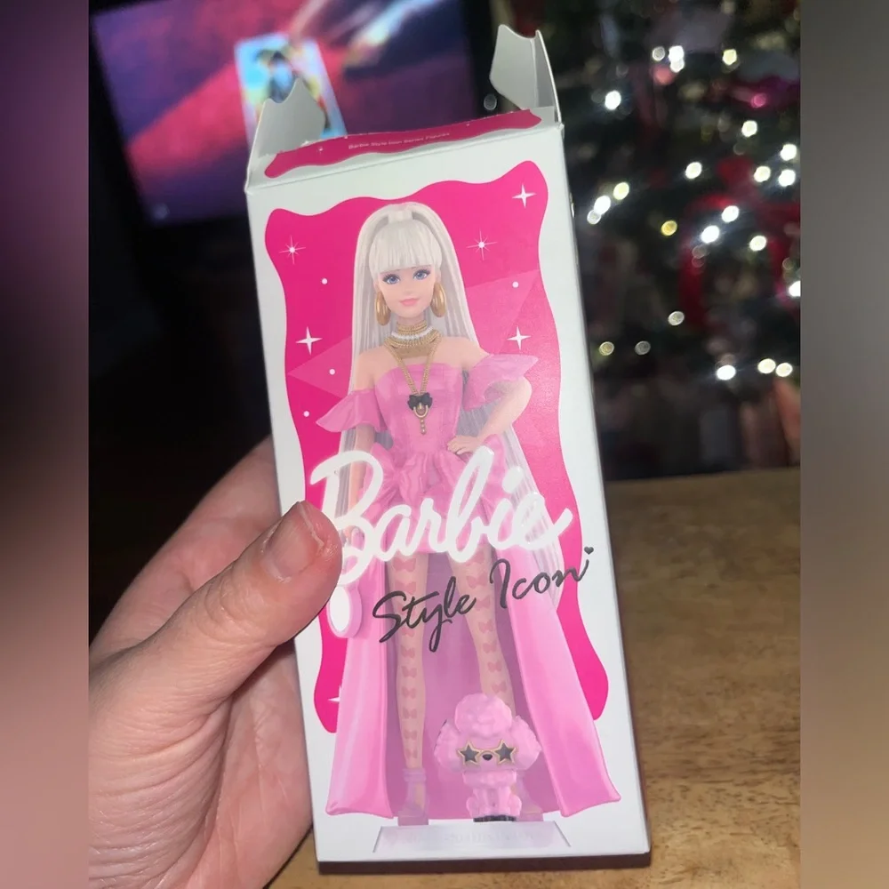 POP MART Barbie
1992 "Totally Hair" Barbie doll - Picture 7 of 12